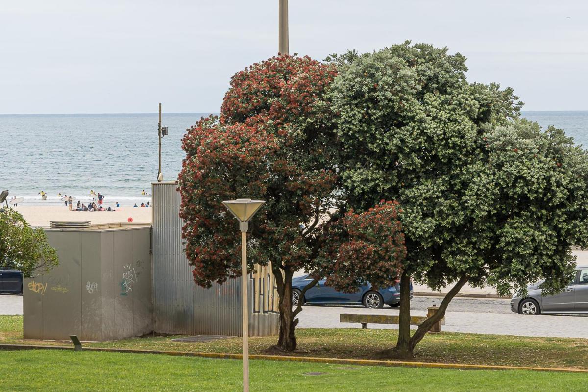 Beachfront Apartment Matosinhos  Exterior photo